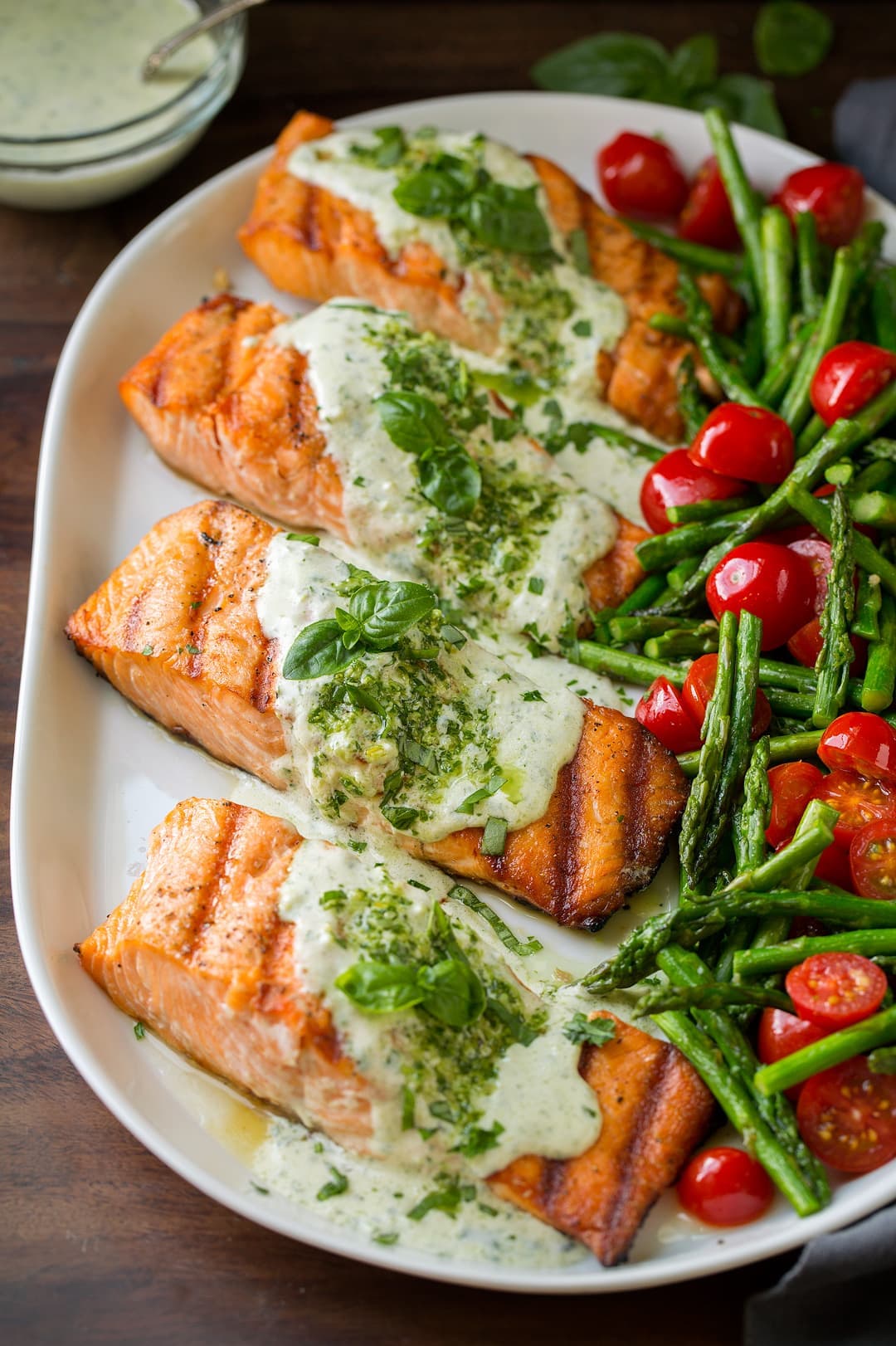 Grilled Salmon with Creamy Pesto Sauce and Light Char