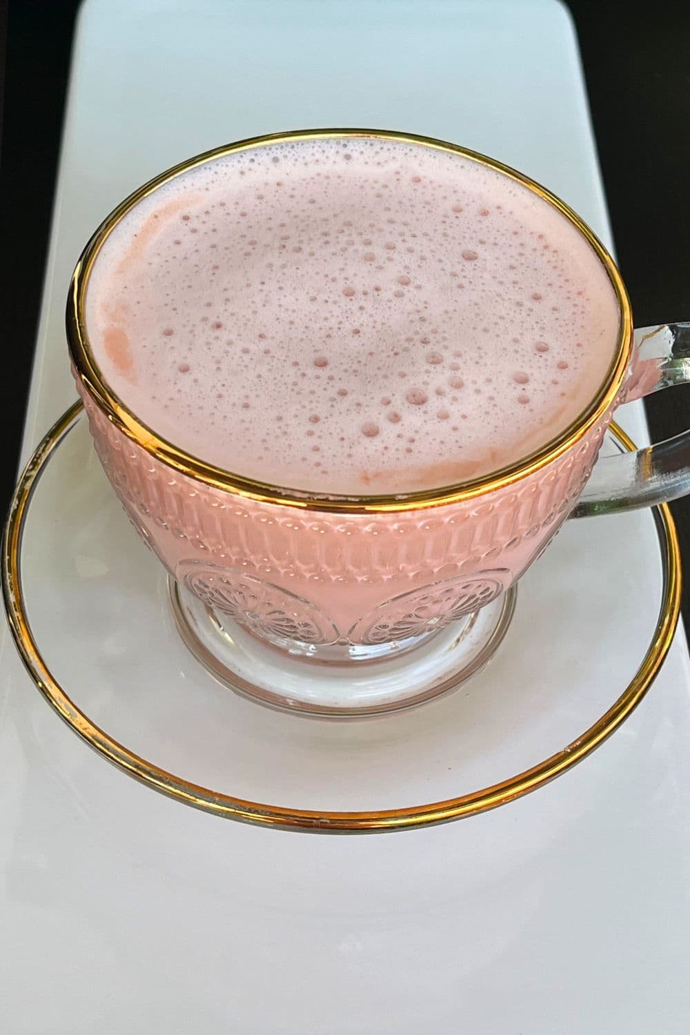 Kashmiri Pink Chai: A Vibrant and Aromatic Tea Experience