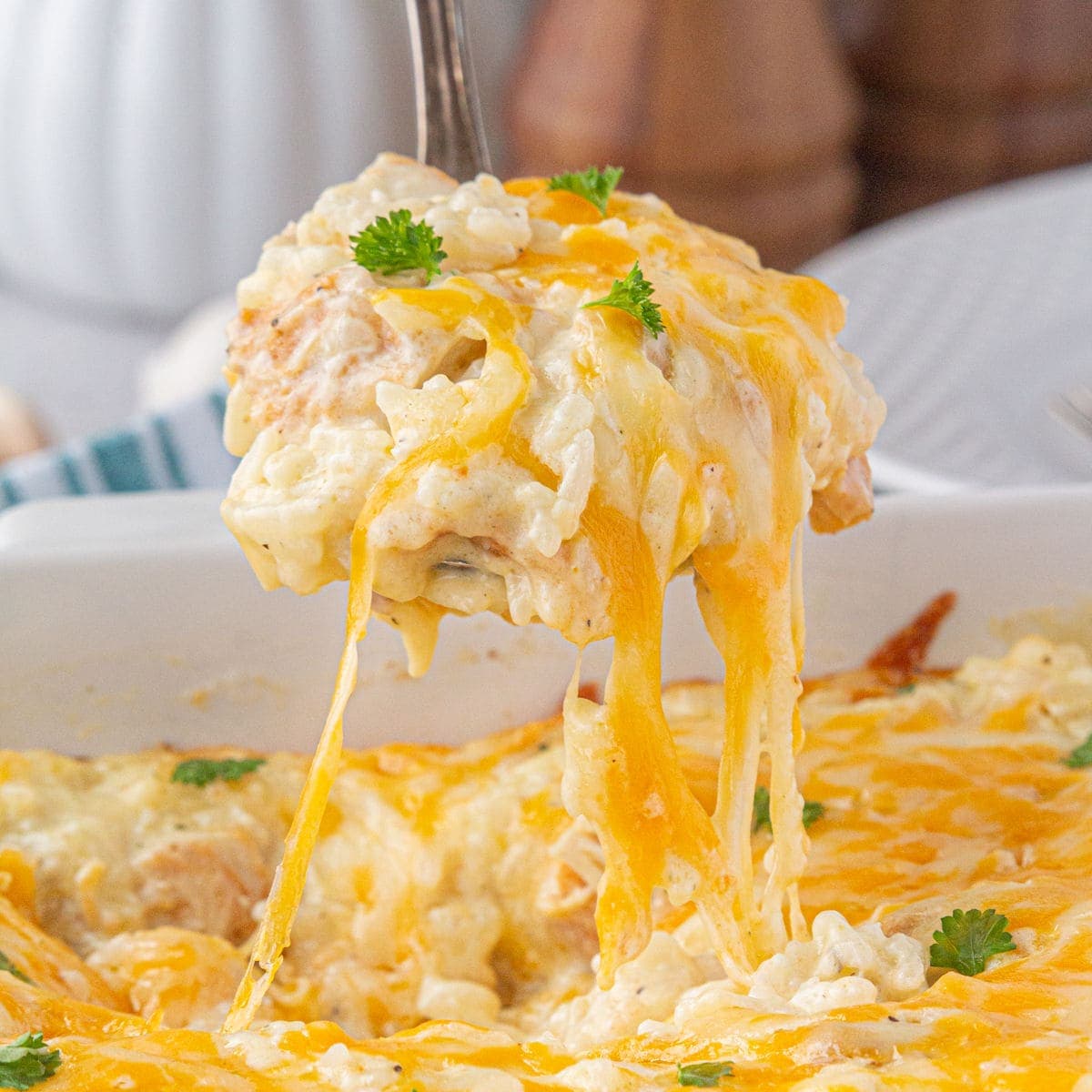 Creamy Angel Chicken and Rice Casserole: A Family Favorite Comfort Dish