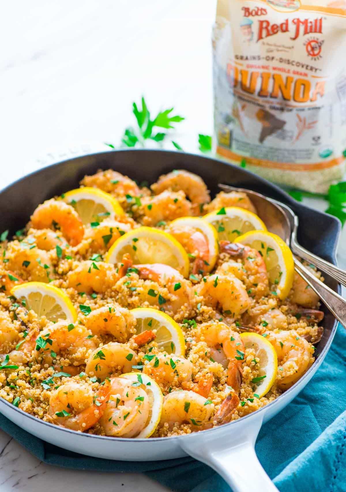 Garlic Shrimp with Quinoa: One-Skillet Lemon Garlic Dinner