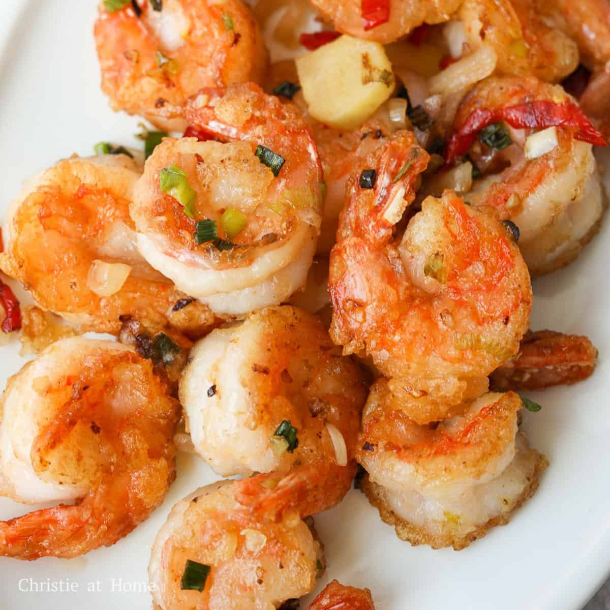 Thai Garlic Fried Shrimp with Crisp Cornstarch Coating