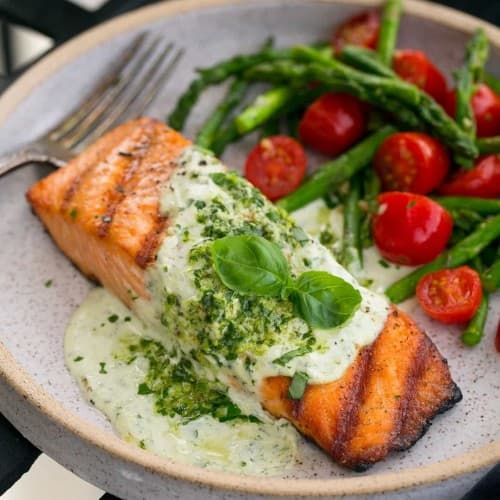 Grilled Salmon with Creamy Pesto Sauce and Light Char